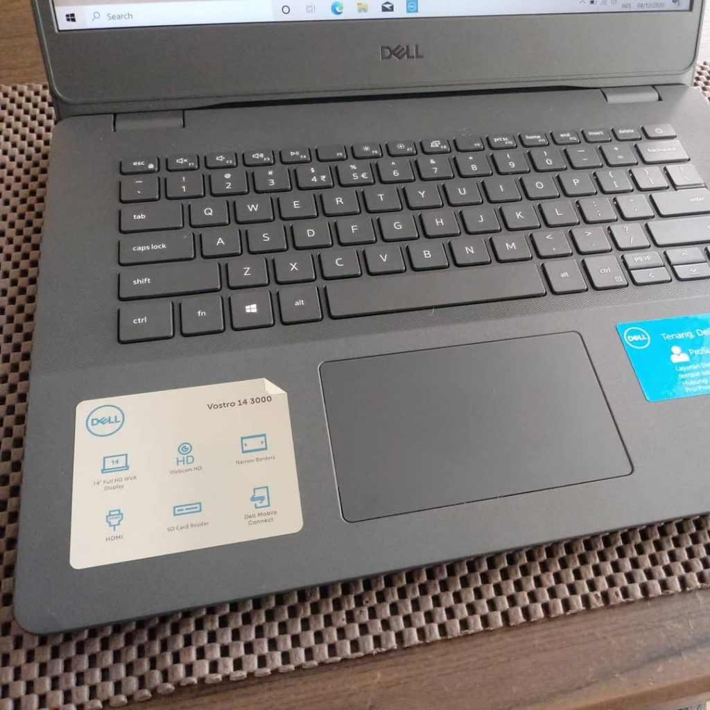 BNOB Laptop Dell Vostro Ryzen 5 With Radeon Vega 8CPUs Fullset Garansi
